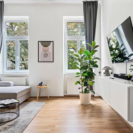 Cozy, Generous City Apartment - 10 Min To City-Centre - Contactless 24H Check-In 维也纳 外观 照片