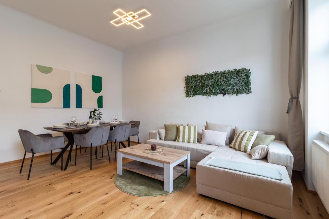 Cozy, Generous City Apartment - 10 Min To City-Centre - Contactless 24H Check-In 维也纳 外观 照片