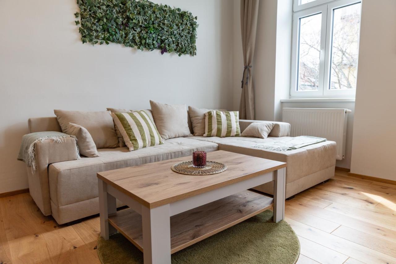 Cozy, Generous City Apartment - 10 Min To City-Centre - Contactless 24H Check-In 维也纳 外观 照片