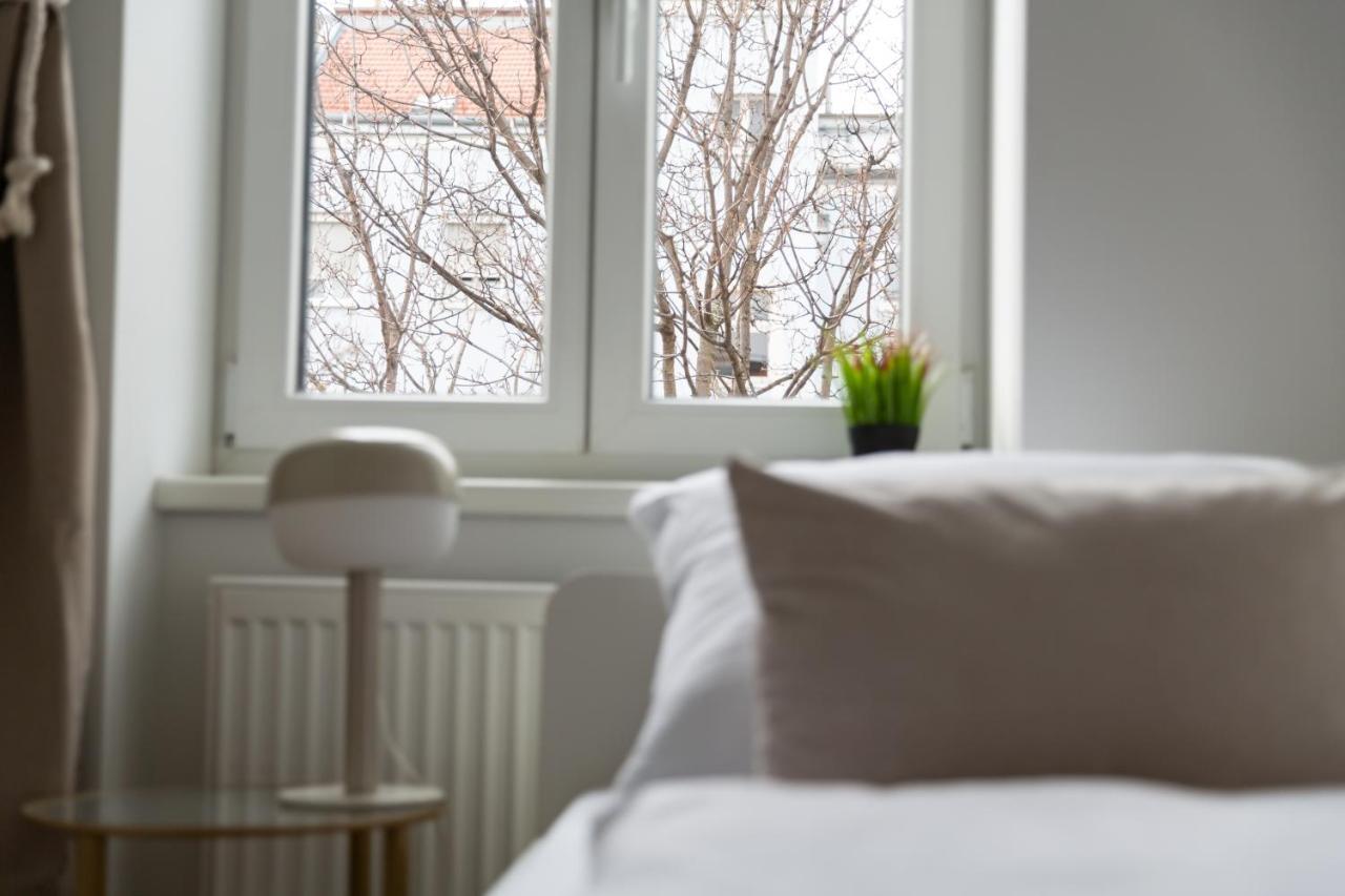 Cozy, Generous City Apartment - 10 Min To City-Centre - Contactless 24H Check-In 维也纳 外观 照片