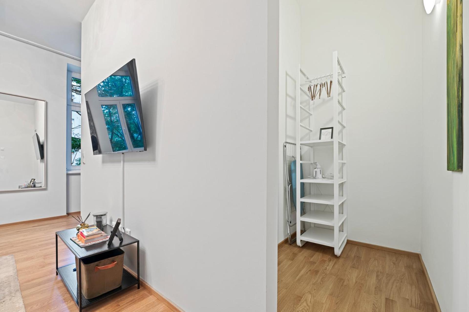 Cozy, Generous City Apartment - 10 Min To City-Centre - Contactless 24H Check-In 维也纳 外观 照片