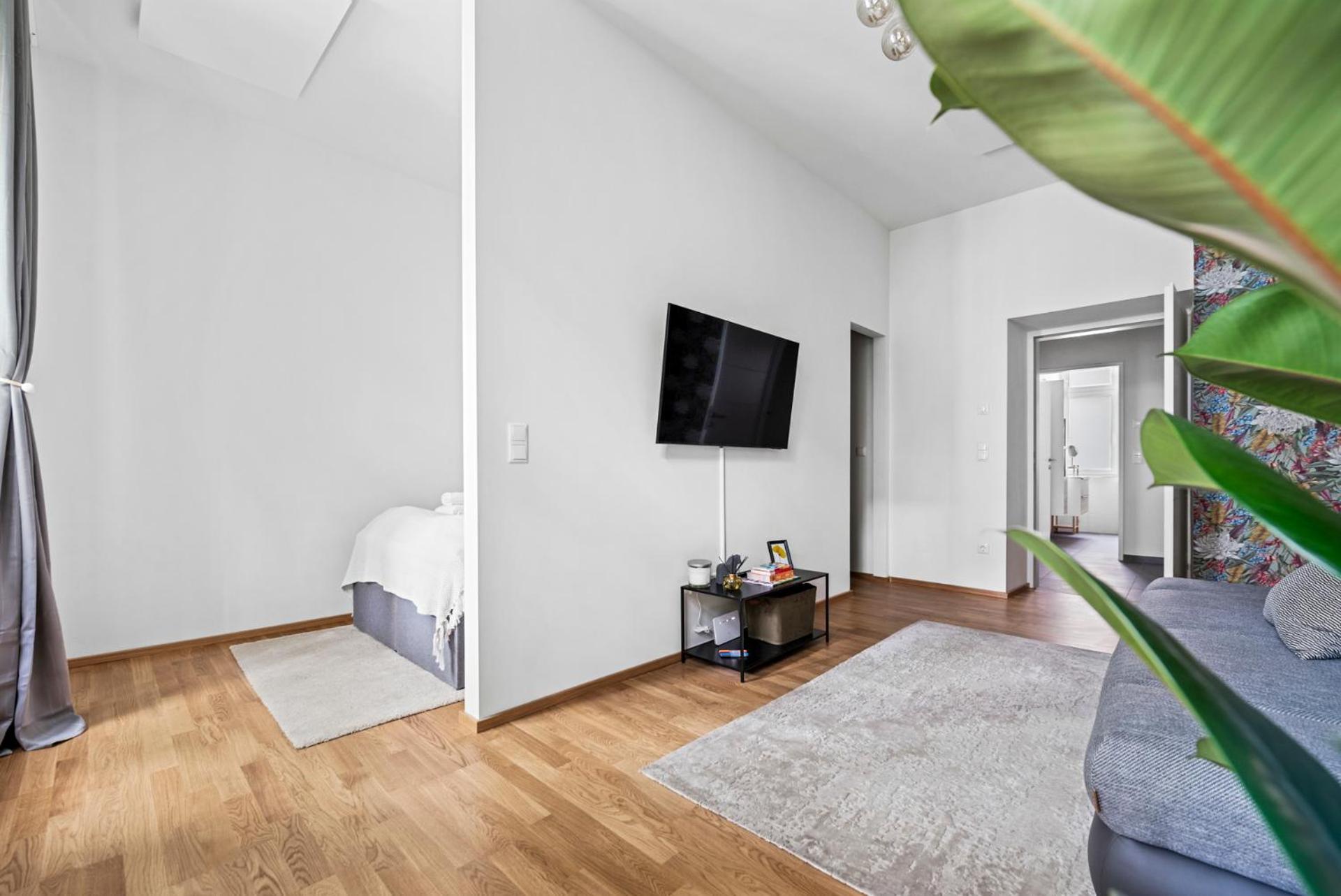 Cozy, Generous City Apartment - 10 Min To City-Centre - Contactless 24H Check-In 维也纳 外观 照片