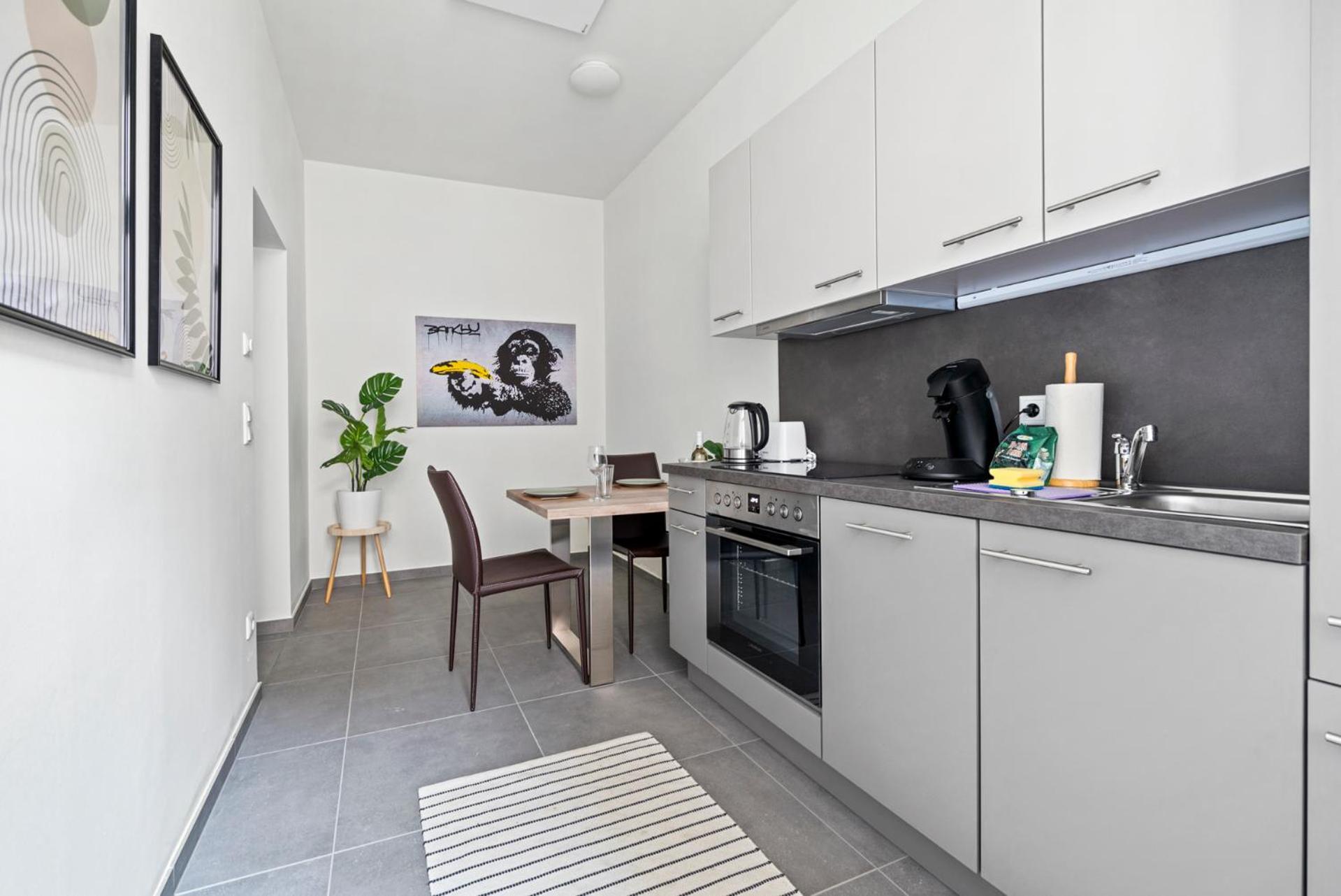 Cozy, Generous City Apartment - 10 Min To City-Centre - Contactless 24H Check-In 维也纳 外观 照片